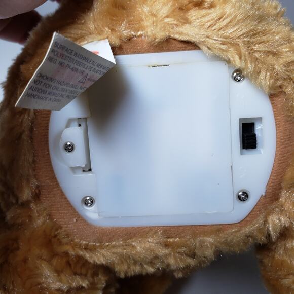 Aurora Battery Operated Christmas Bear Santa Elf Brown Teddy Bear Red Outfit - Picture 6 of 8